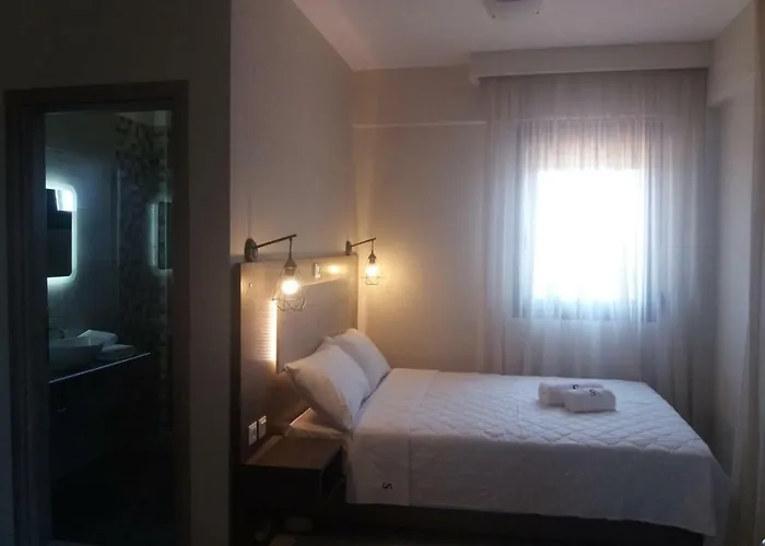Sinodinos Deluxe Apartmán *