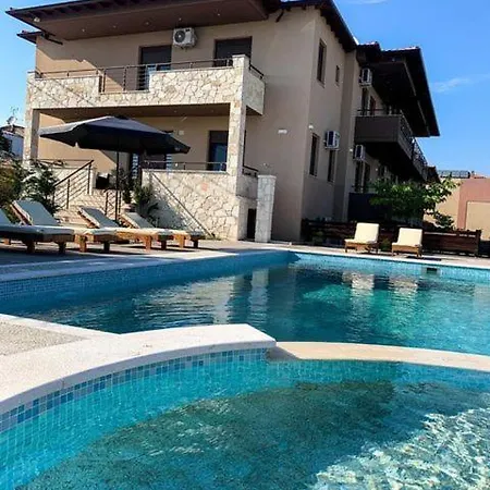 アパート Sinodinos Deluxe