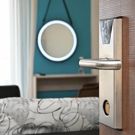 Sinodinos Deluxe アパート