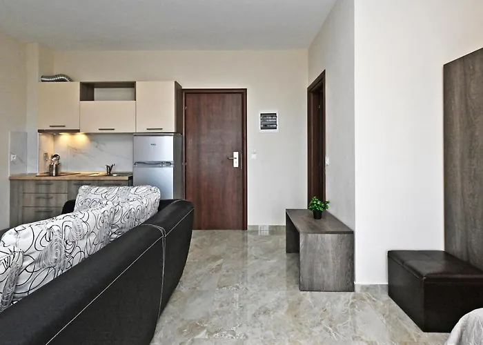 Sinodinos Deluxe * Afytos